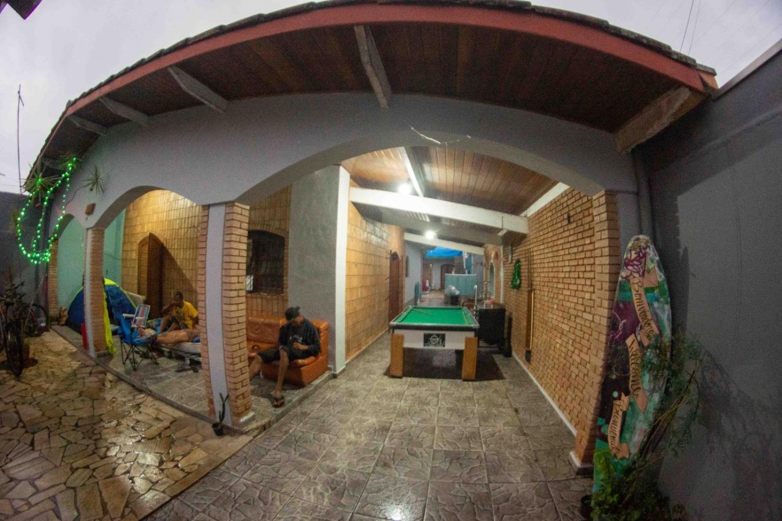 Casa 51 Hostel Ubatuba Kültér fotó
