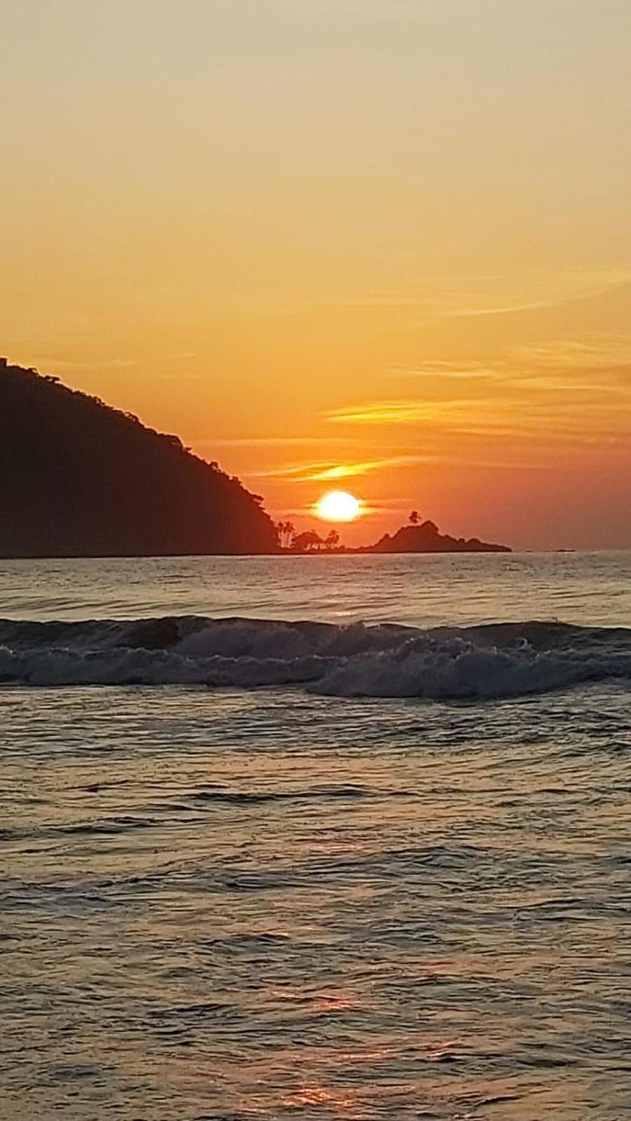 Casa 51 Hostel Ubatuba Kültér fotó