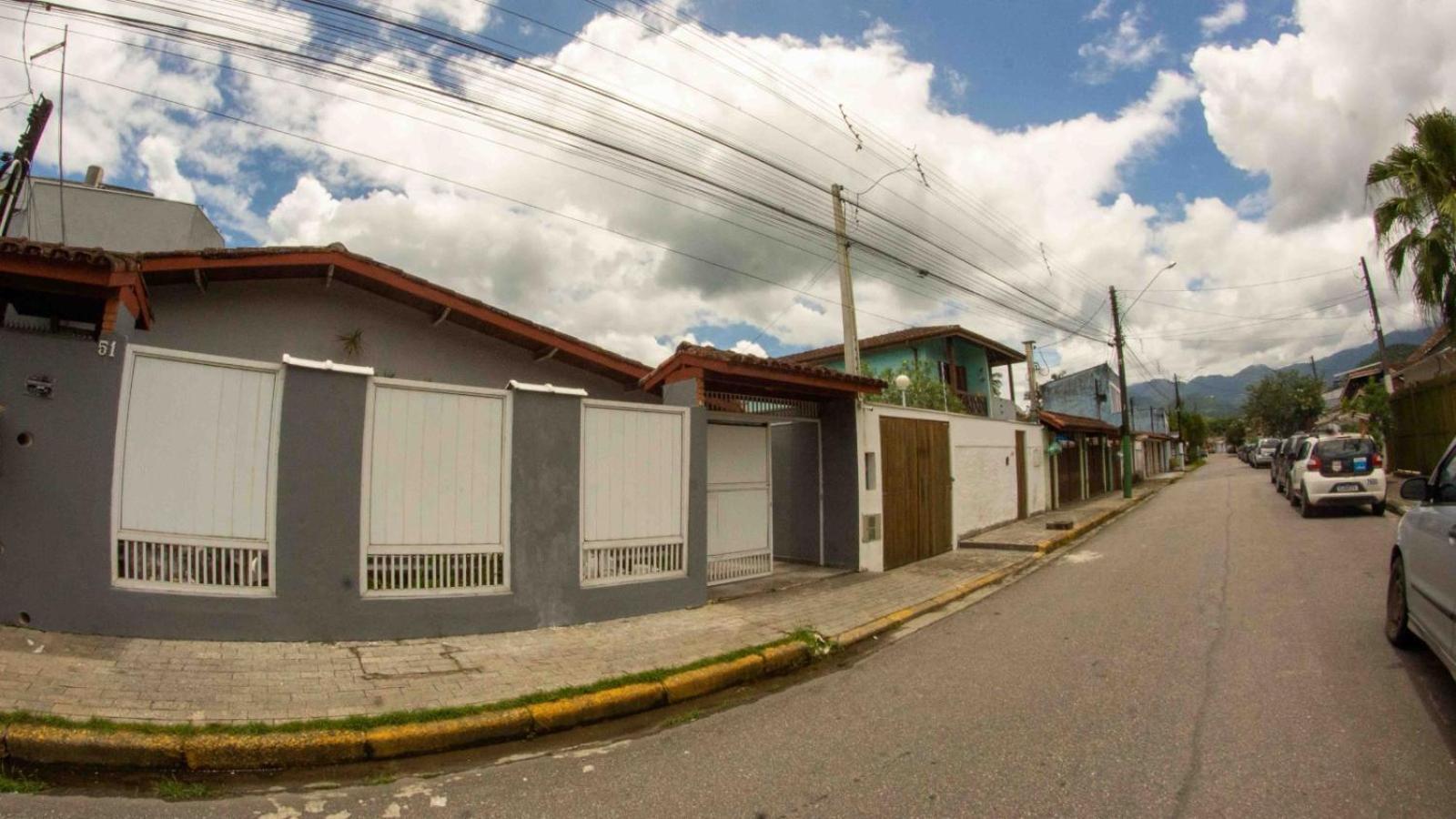 Casa 51 Hostel Ubatuba Kültér fotó